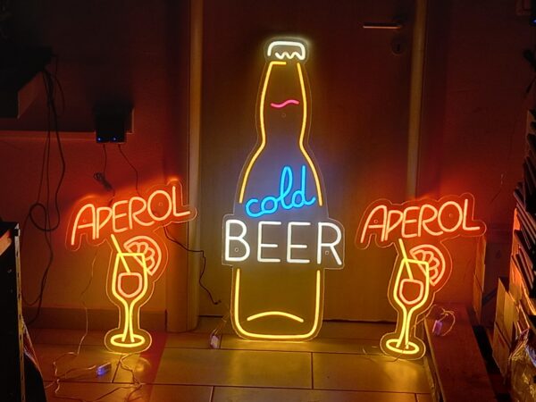 Plex me frezim me ndricim neon